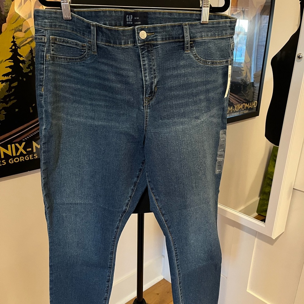 NWT Gap denim legging size 34/18